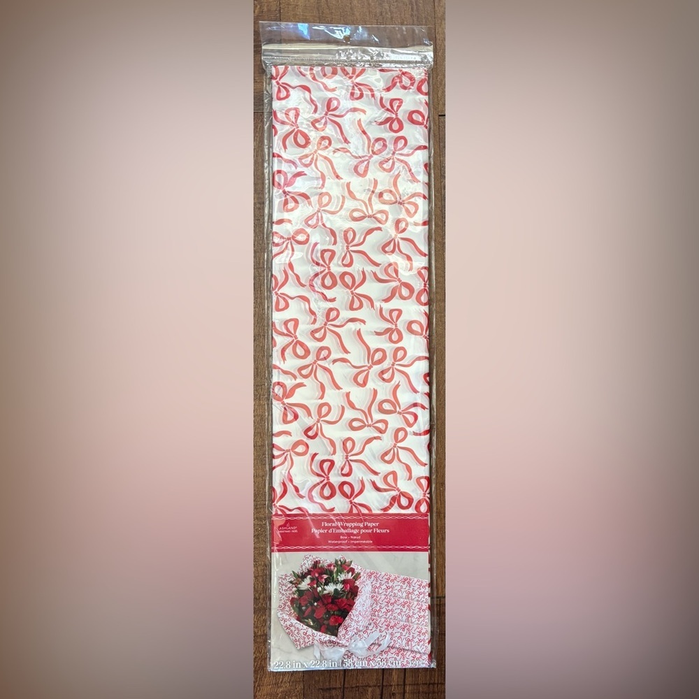 Christmas bags bows box paper NEW NWT Approx 4 lbs Santa candy cane tree - Picture 7 of 16